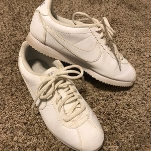 White Retro Nike’s